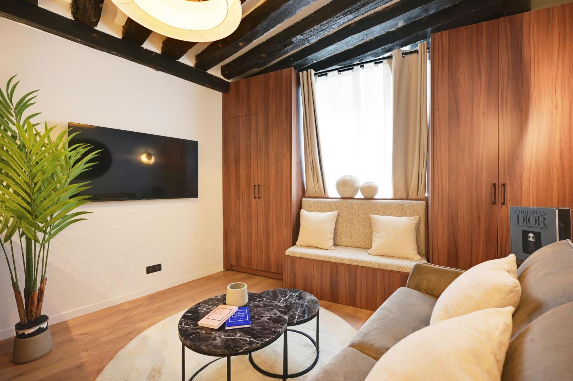 Chic - 1br-4p -ac- Marais-vosges Apartment Paris